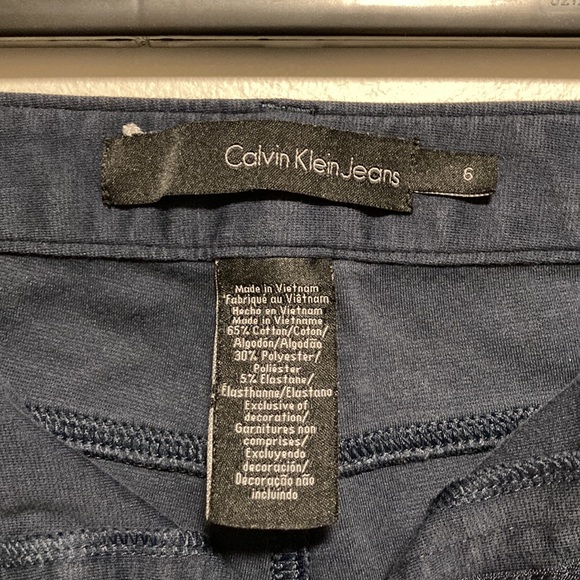 Calvin Klein Jeans Low Rise Pants, Blue, Size 6 - Picture 5 of 6
